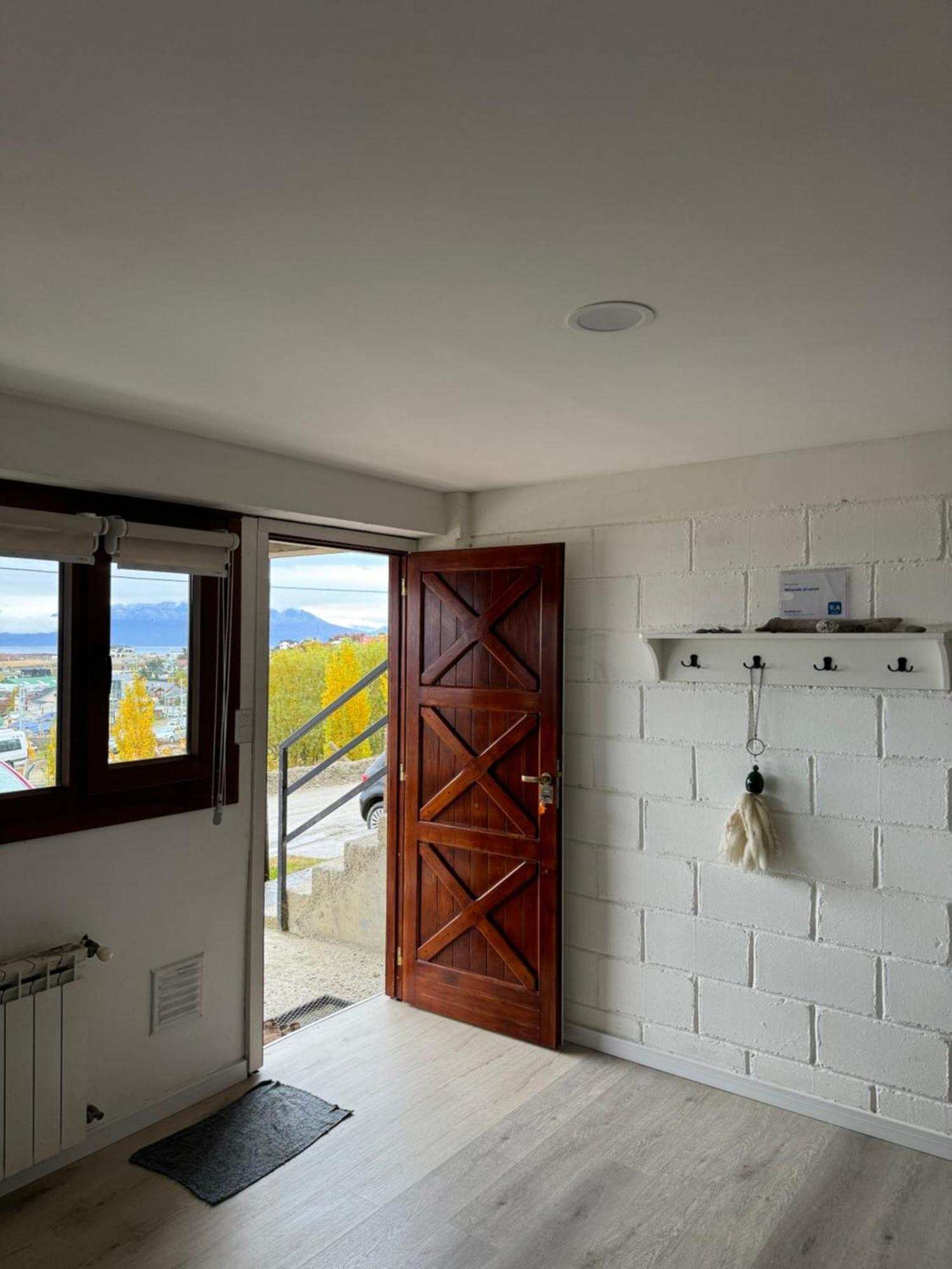 Mirando Al Canal Apartment Ushuaia